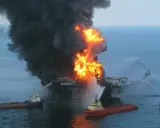Katastrofa Deepwater Horizon: tragiczny wyciek ropy w Zatoce