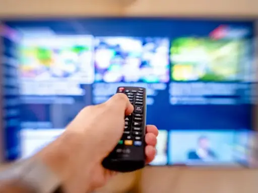 Jak zainstalować HBO na TV krok po kroku – proste rozwiązania dla każdego telewizora