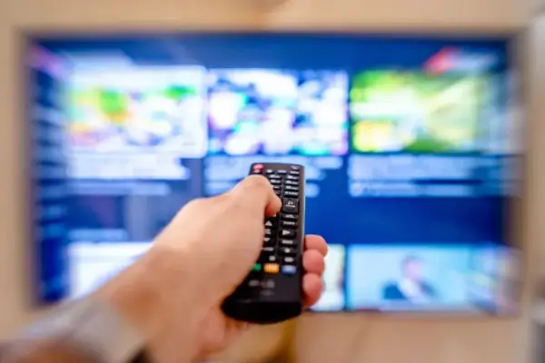 Jak zainstalować HBO na TV krok po kroku – proste rozwiązania dla każdego telewizora